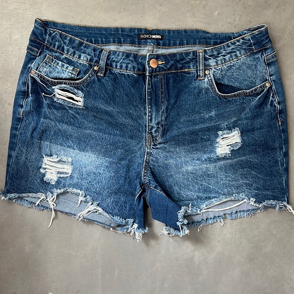 Fashion Nova Distressed Jean Shorts